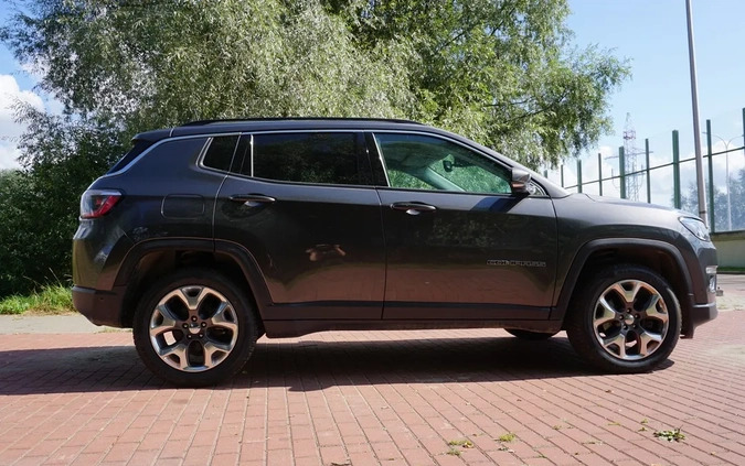 Jeep Compass cena 95940 przebieg: 82000, rok produkcji 2020 z Białystok małe 466